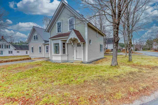 $719,900 | 35 Mad River Road, Campton, NH 03223