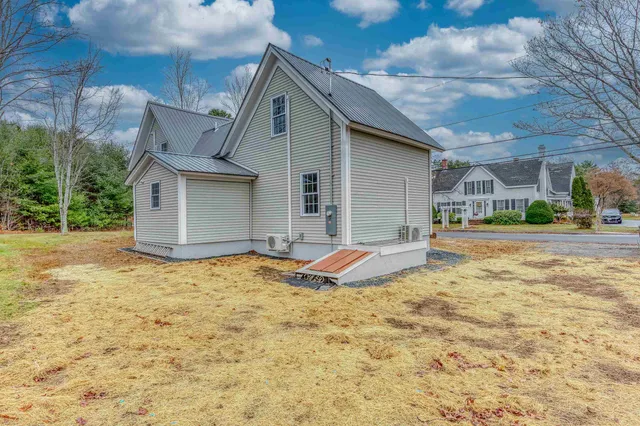 $719,900 | 35 Mad River Road, Campton, NH 03223