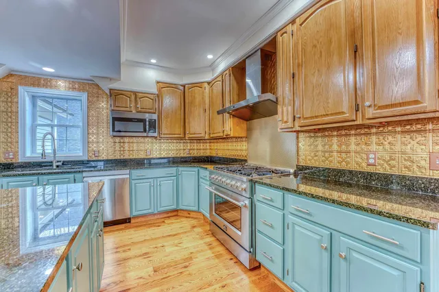 $719,900 | 35 Mad River Road, Campton, NH 03223