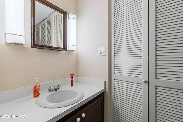 $349,000 | 2800 Ridgecrest Drive, Unit A & B, Goldsboro, NC 27534