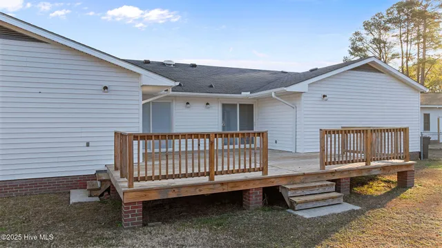 $349,000 | 2800 Ridgecrest Drive, Unit A & B, Goldsboro, NC 27534