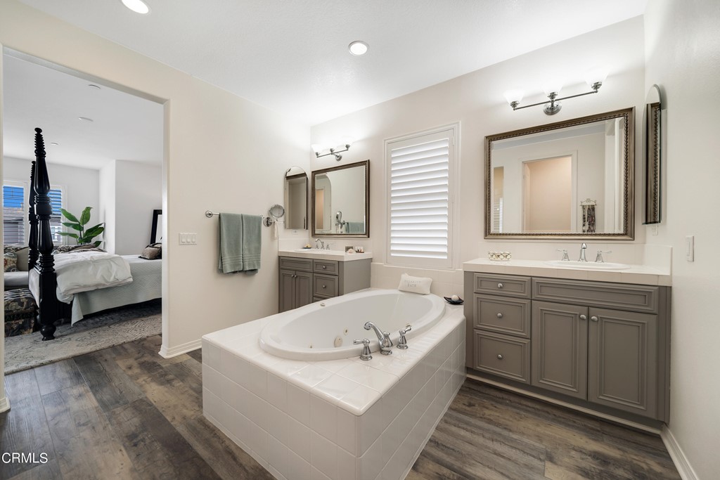 1464 Donegal Way Oxnard, CA 93035 - Photo 33 of 56 Still-34