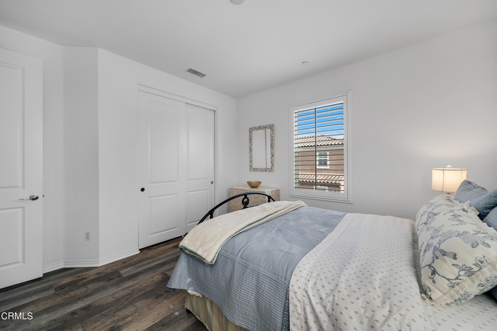 1464 Donegal Way Oxnard, CA 93035 - Photo 40 of 56 Still-41