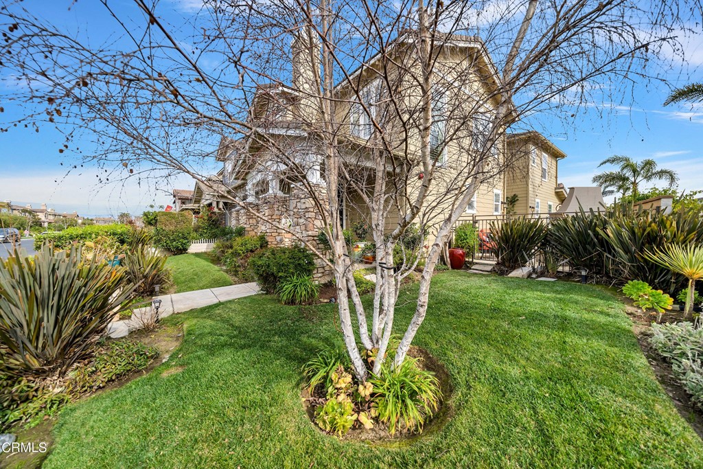 1464 Donegal Way Oxnard, CA 93035 - Photo 4 of 56 Still-5