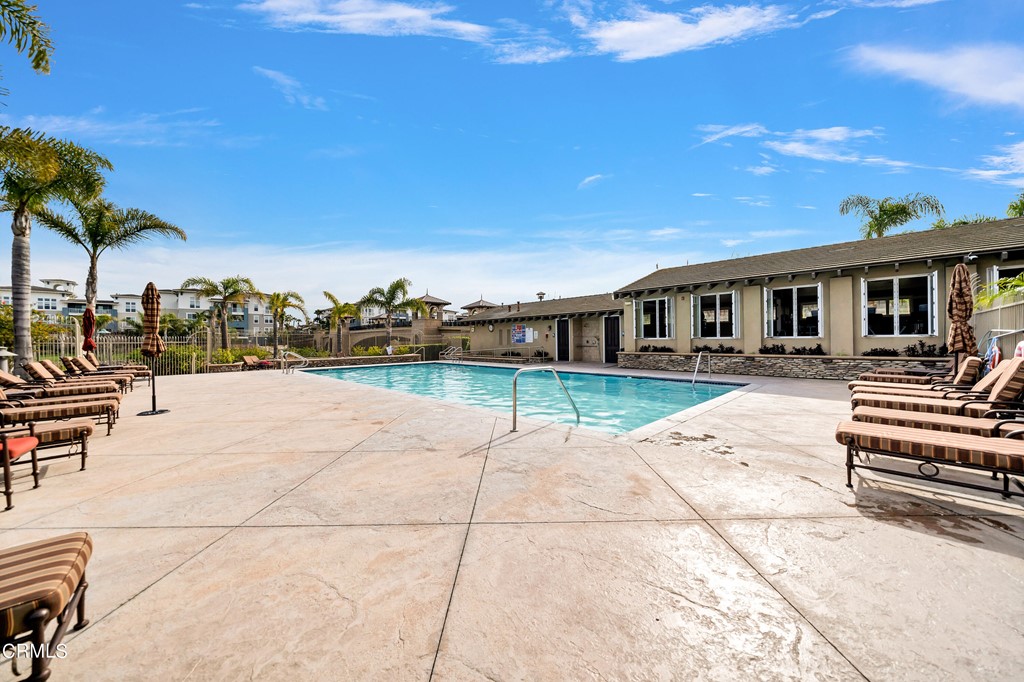 1464 Donegal Way Oxnard, CA 93035 - Photo 49 of 56 Still-50