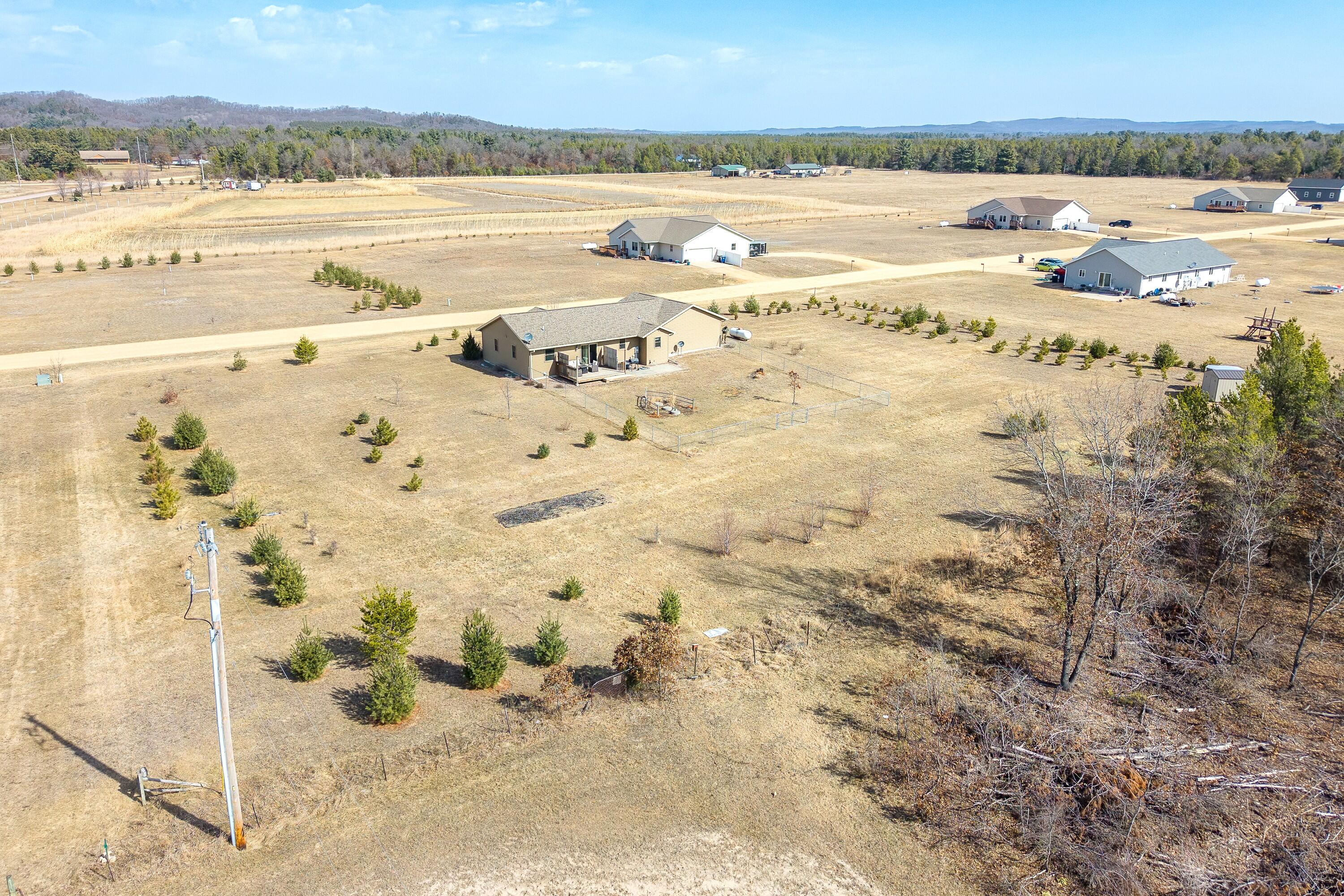 12163 Firefly Road Lafayette, WI 54656 - Photo 25 of 32 25