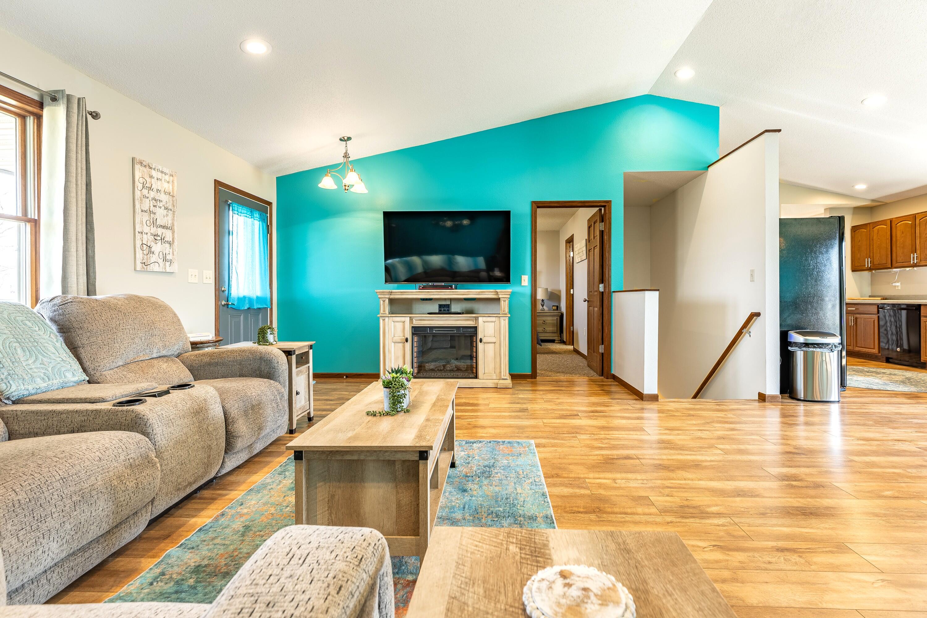 12163 Firefly Road Lafayette, WI 54656 - Photo 3 of 32 3