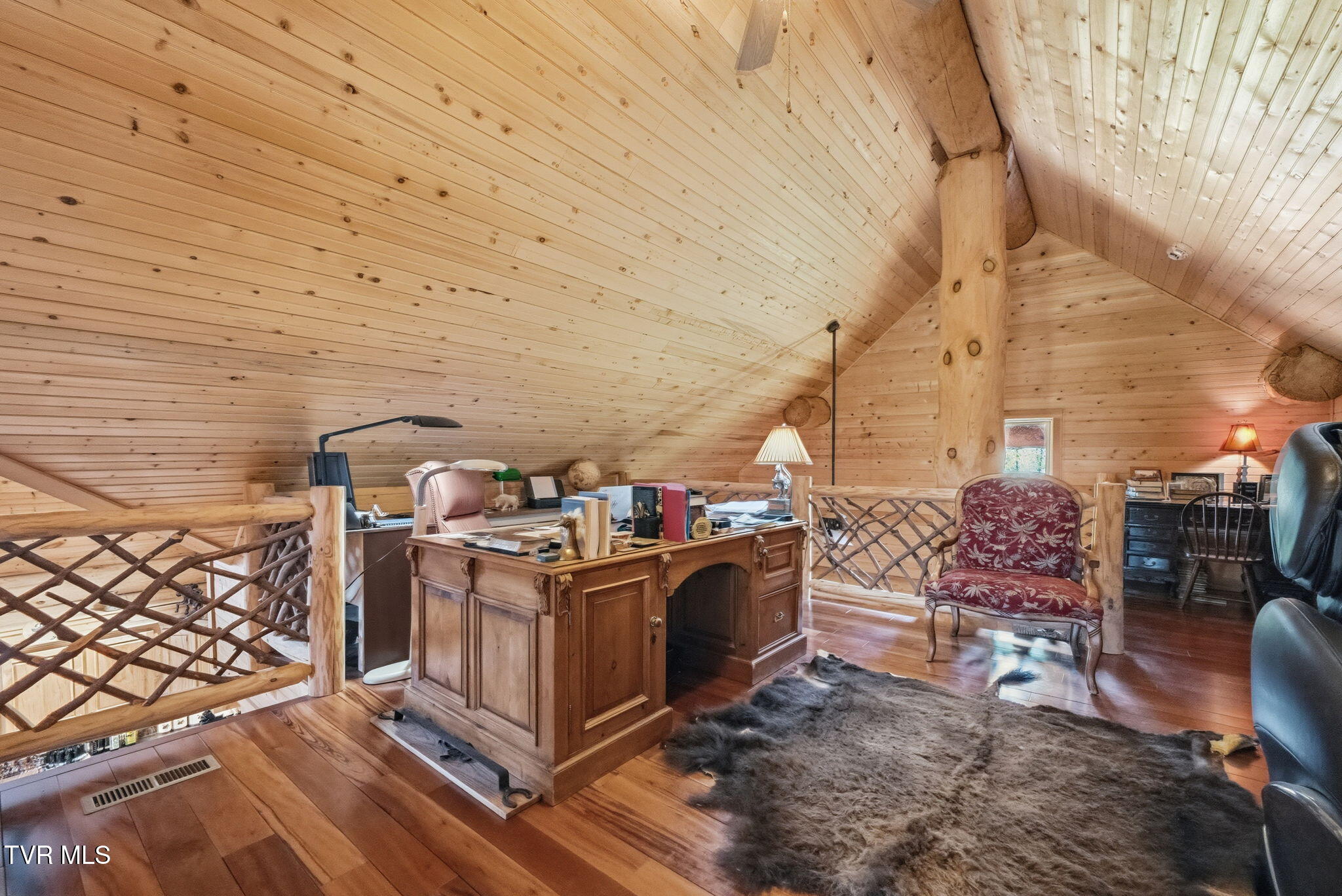2835 Cross Mountain Road Shady Valley, TN 37688 - Photo 38 of 104 082