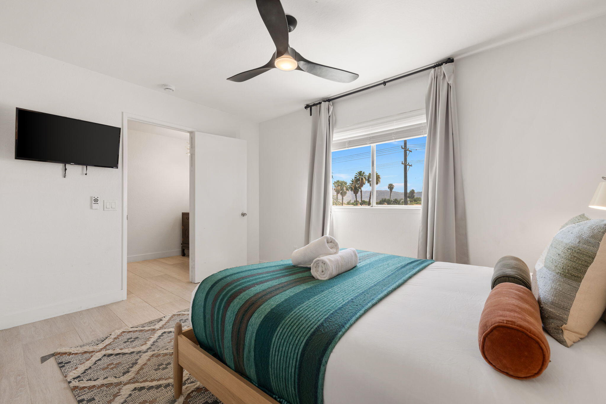 45640 Cimarron Road Indio, CA 92201 - Photo 28 of 45 Guest bedroom