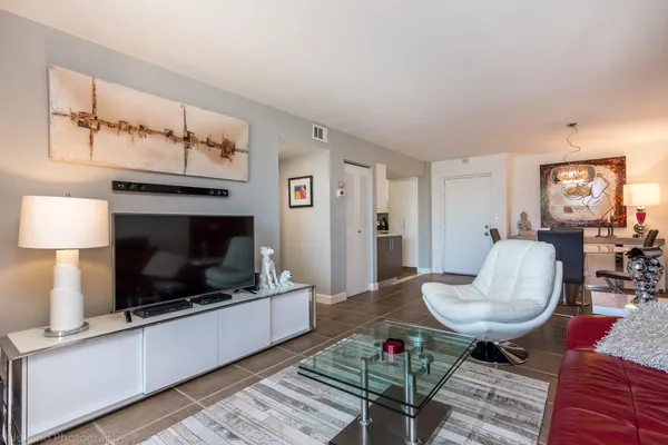 $2,400 | 2255 Lindell Boulevard, Unit 4306, Delray Beach, FL 33444
