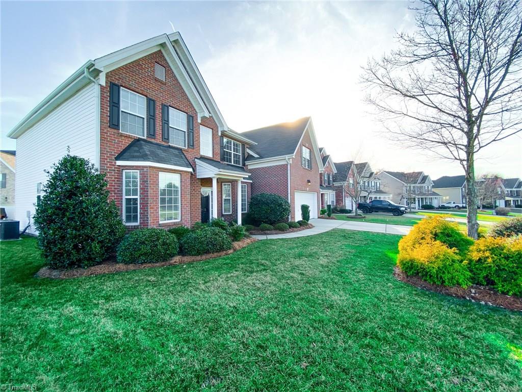 3108 Sycamore Point Trail High Point, NC 27265 - Photo 2 of 27 Gallery Image 2