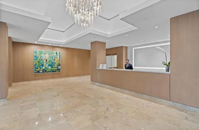 $1,125,000 | 3333 Allen Parkway, Unit 2006, Houston, TX 77019