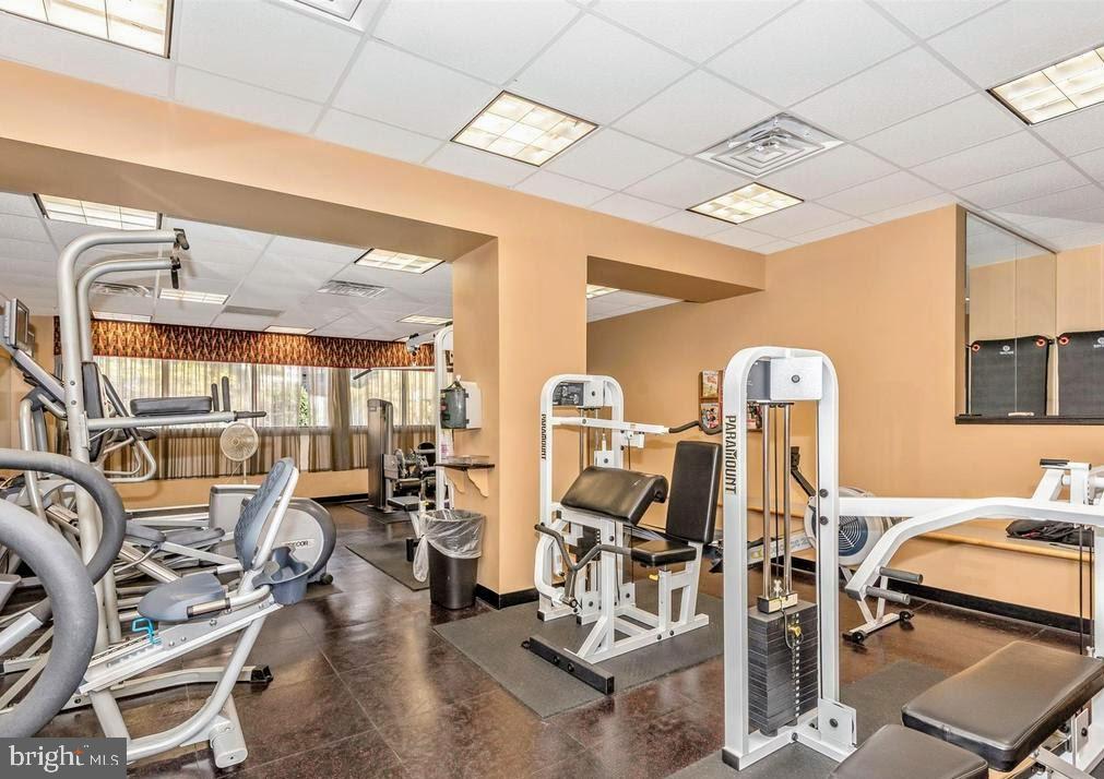 1220 Blair Mill Road, Unit 1007 Silver Spring, MD 20910 - Photo 22 of 24