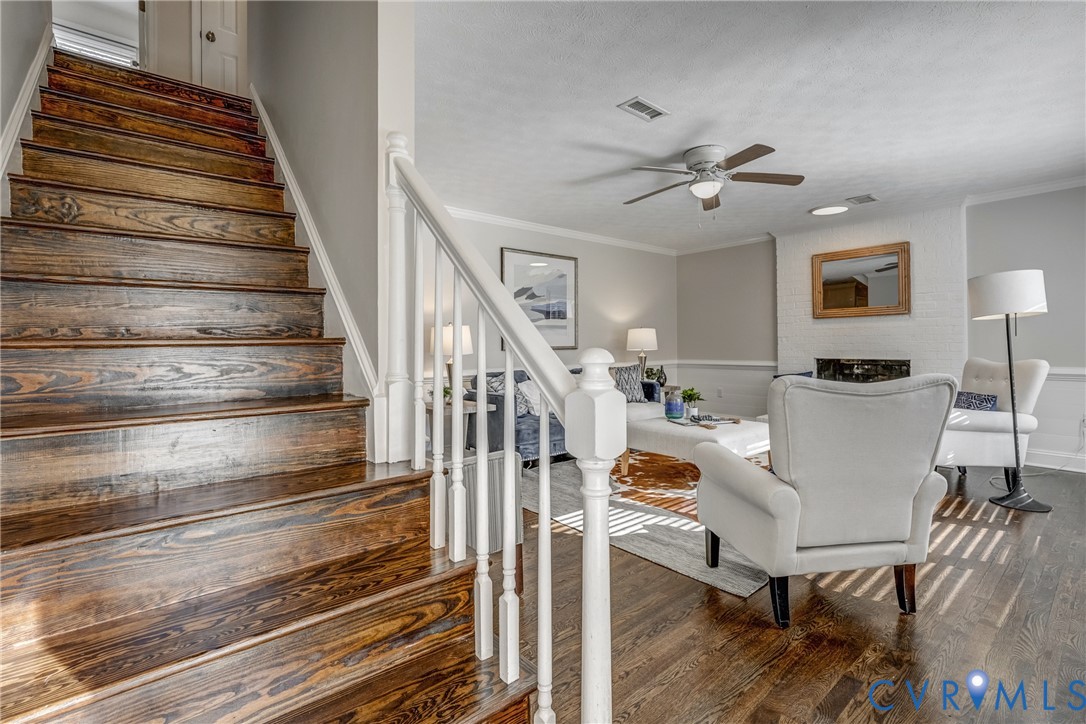 2806 Fairgate Road Midlothian, VA 23112 - Photo 17 of 30 Rear Staircase