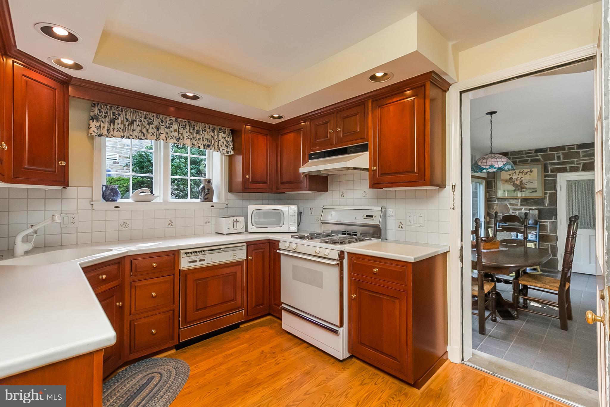 105 Croydon Road Baltimore, MD 21212 - Photo 11 of 29 Kitchen