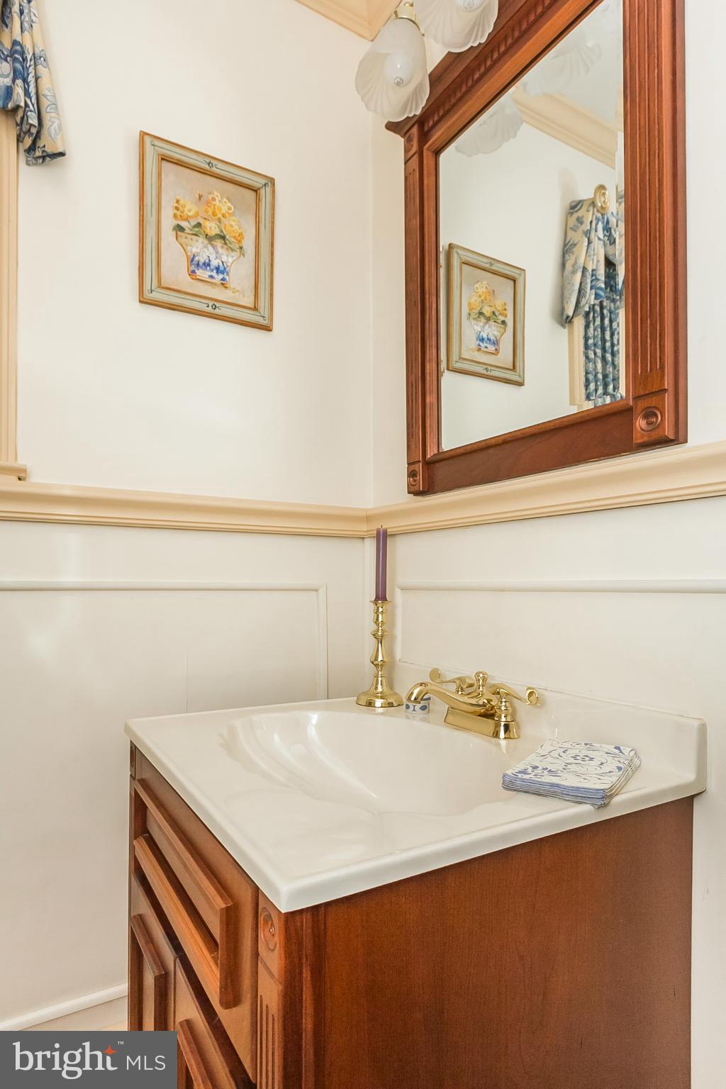 105 Croydon Road Baltimore, MD 21212 - Photo 15 of 29 Bath