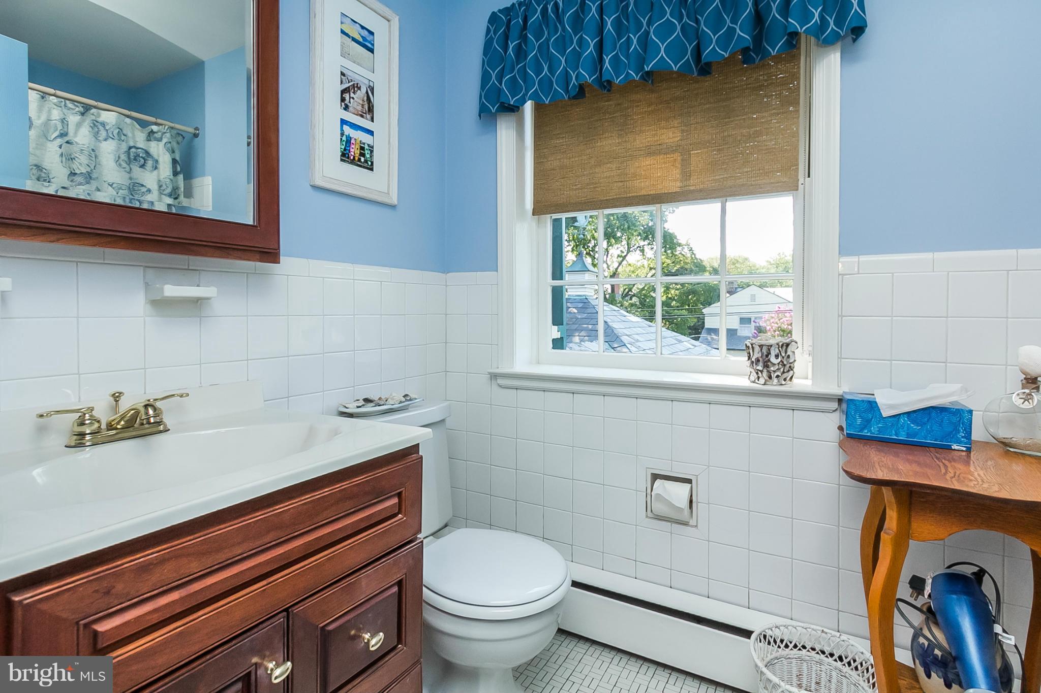 105 Croydon Road Baltimore, MD 21212 - Photo 23 of 29 Bath