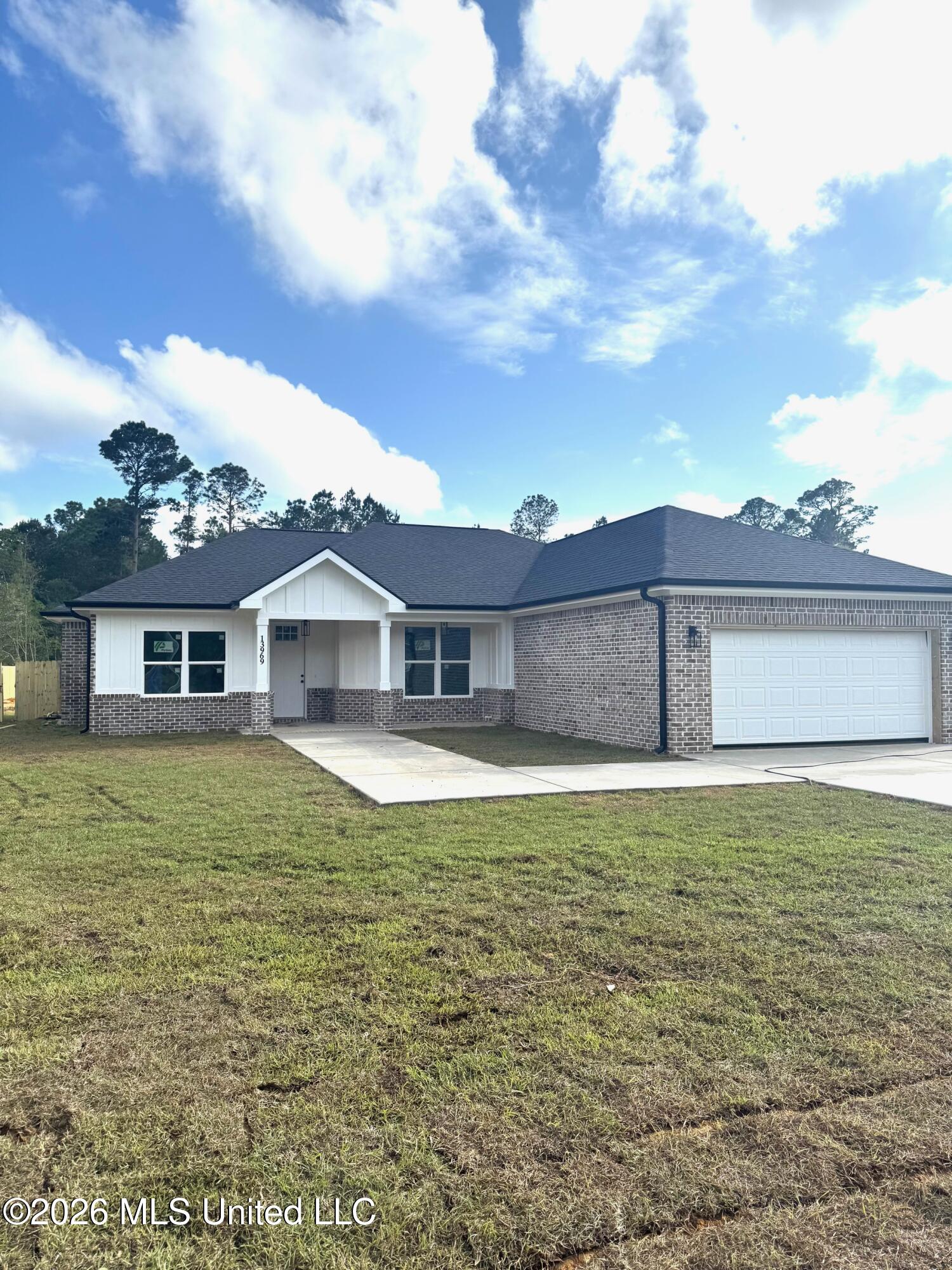 13969 Glendale Road Vancleave, MS 39565 - Photo 2 of 15 IMG_1557