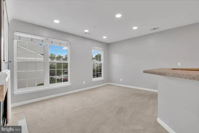 $399,900 | 5995 Terrapin Place, Unit 301, Alexandria, VA 22310