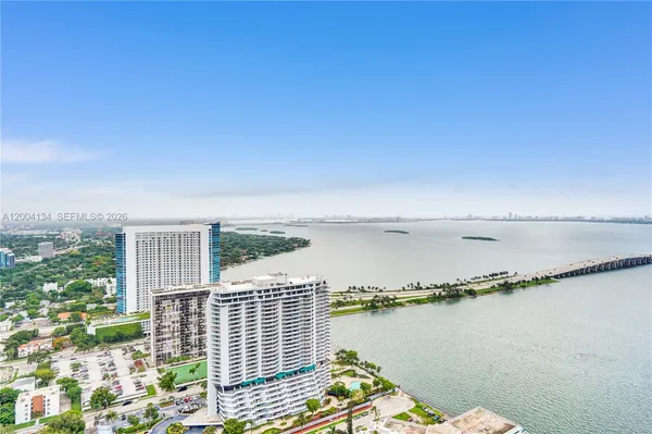$13,000 | 501 Northeast 31st Street, Unit PH4102, Miami, FL 33137