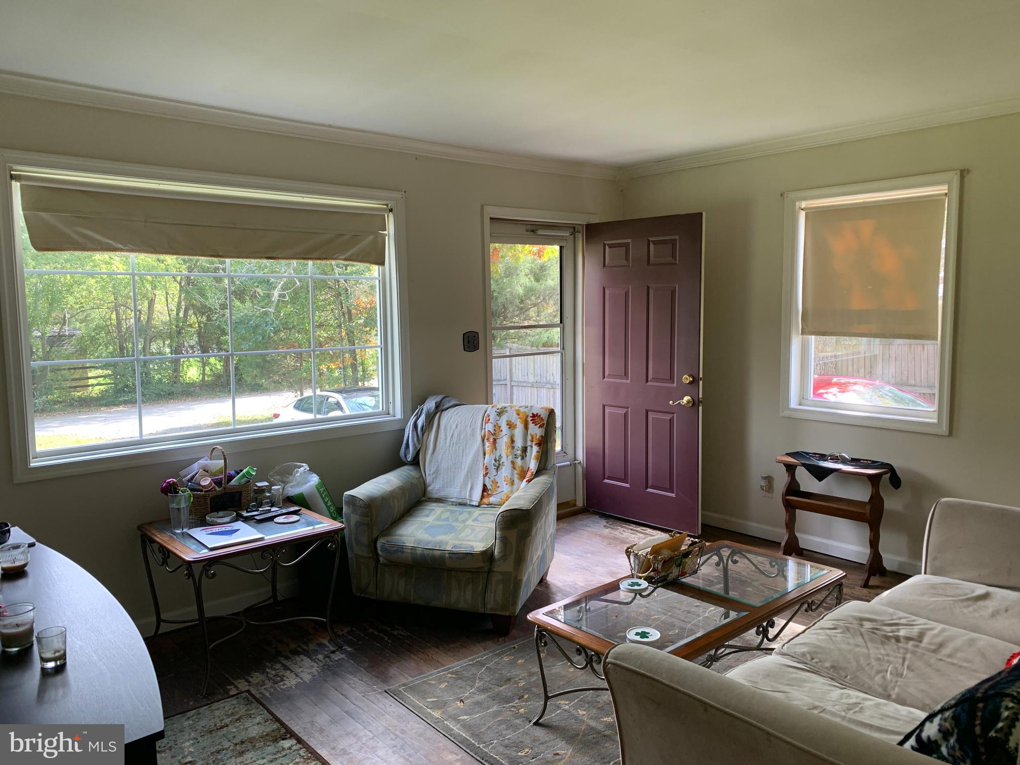 7910 Giles Street Springfield, VA 22153 - Photo 5 of 34 Gallery Image 5