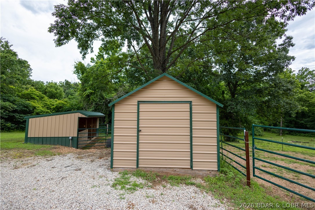 55 Mackey Road Rocky Mount, MO 65072 - Photo 3 of 6