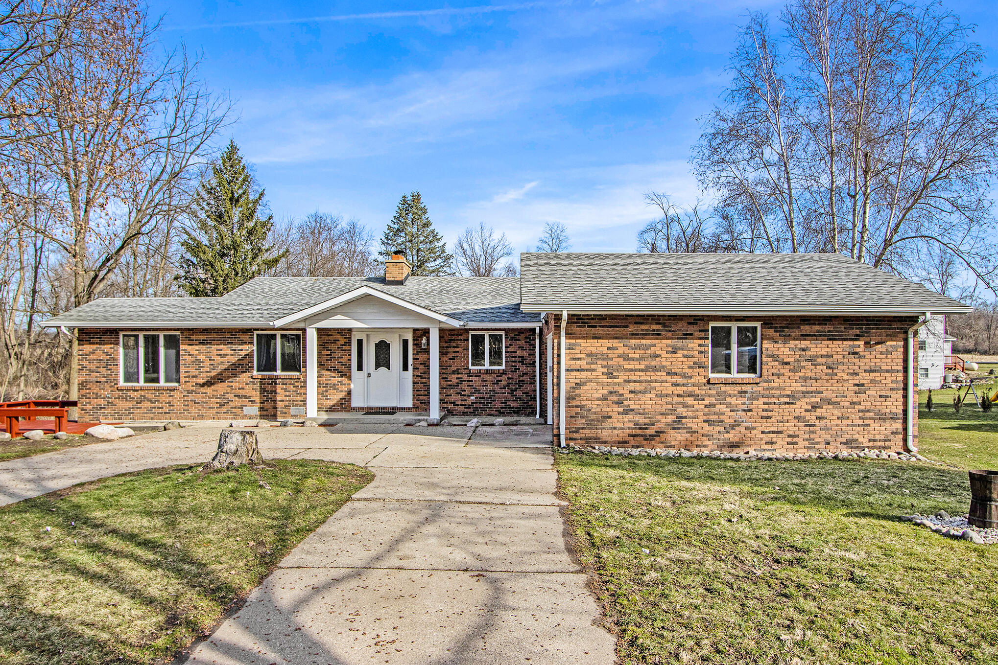 10882 Vidzeme Road Three Rivers, MI 49093 - Photo 2 of 21 002_10882vidzeme_2_0
