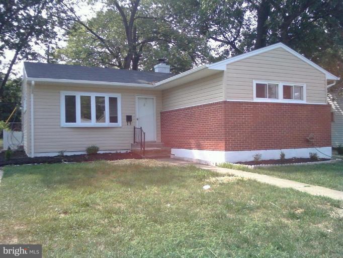1037 Collwood Road Catonsville, MD 21228 - Photo 1 of 17 Exterior (Main)