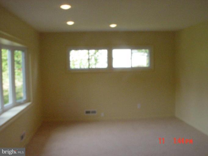 1037 Collwood Road Catonsville, MD 21228 - Photo 7 of 17 Living Room #2