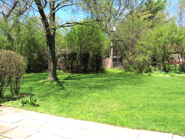 1926 Beechnut Road Northbrook, IL 60062 - Photo 24 of 25
