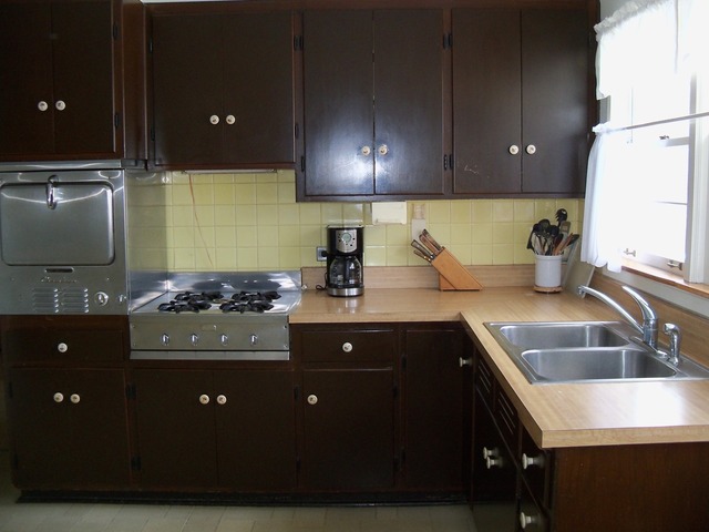 1926 Beechnut Road Northbrook, IL 60062 - Photo 8 of 25