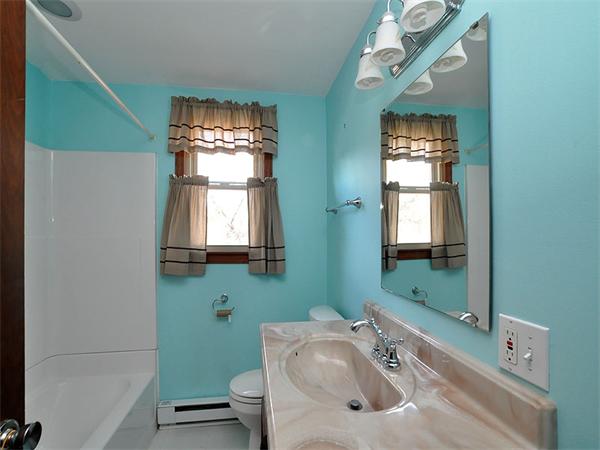 58 Bridle Road Billerica, MA 01821 - Photo 19 of 26 Gallery Image 19
