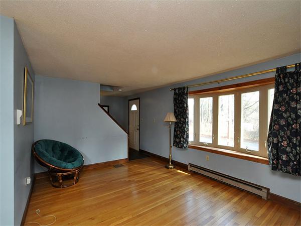 58 Bridle Road Billerica, MA 01821 - Photo 7 of 26 Gallery Image 7