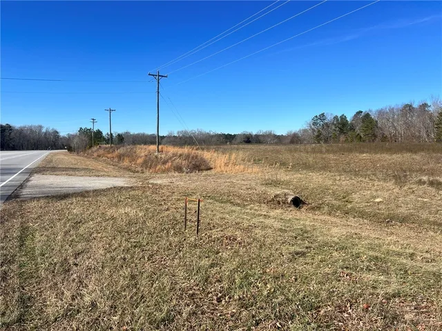 $300,000 | 9901 Augusta Road, Pelzer, SC 29669