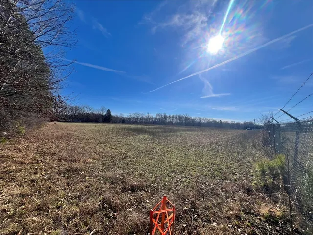 $300,000 | 9901 Augusta Road, Pelzer, SC 29669