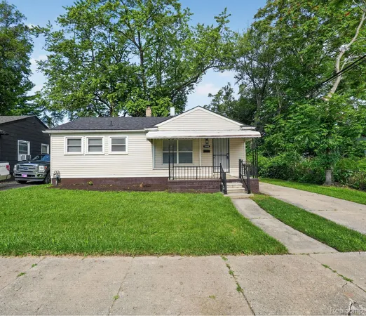 $164,900 | 1044 Magnolia Drive, Inkster, MI 48141
