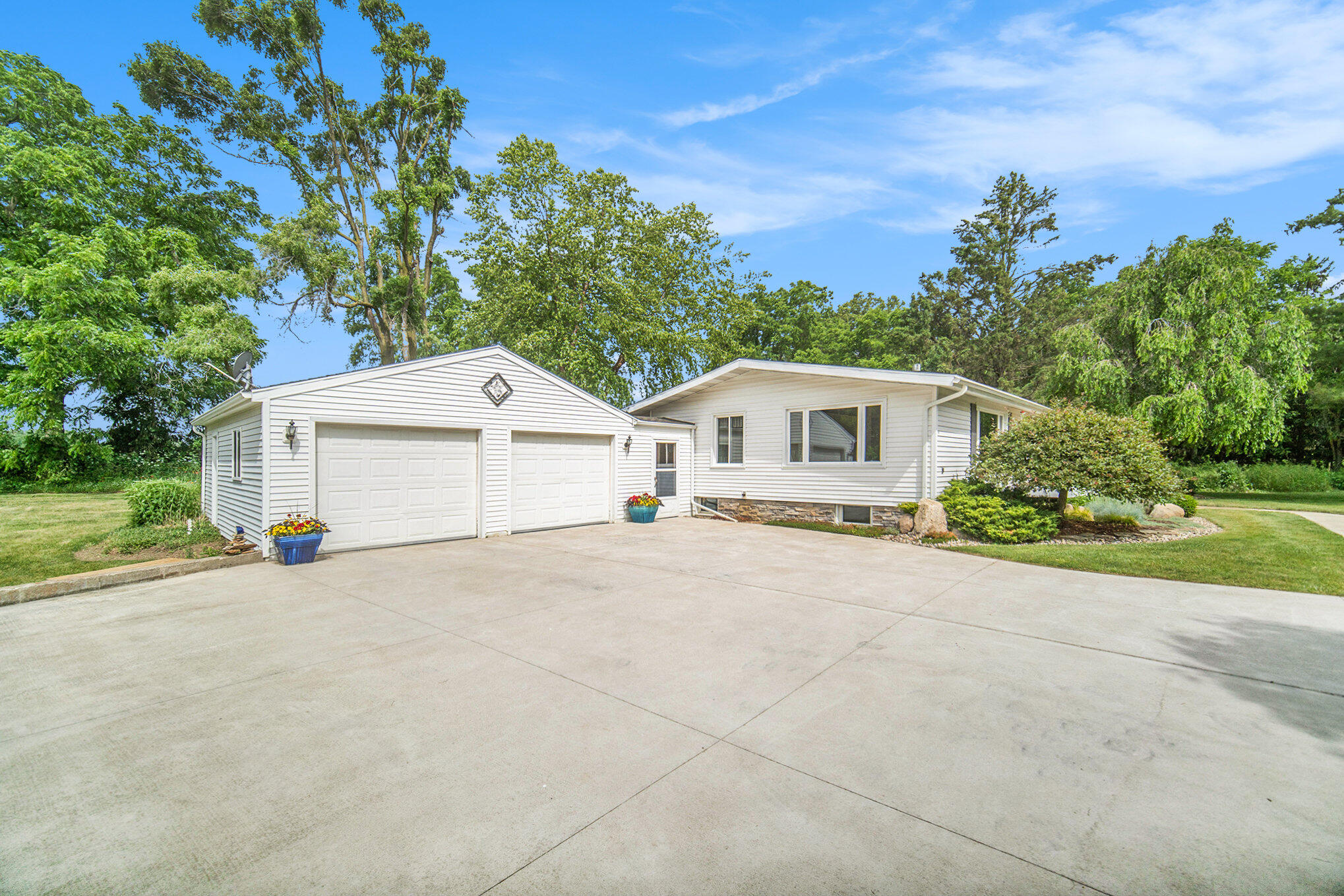 10380 Clinton Road Manchester, MI 48158 - Photo 45 of 56 44