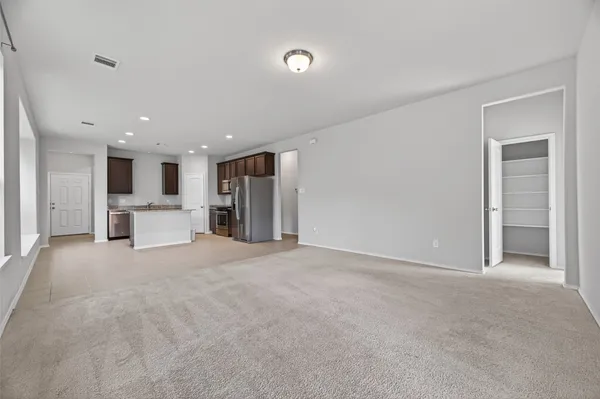 $2,100 | 2519 Northern Great White Court, Katy, TX 77449