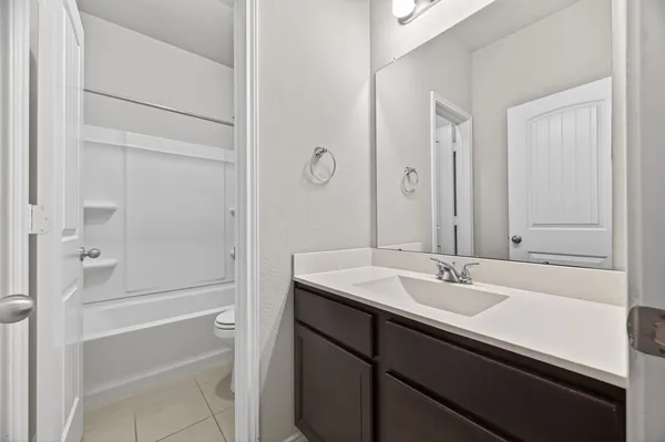 $2,100 | 2519 Northern Great White Court, Katy, TX 77449