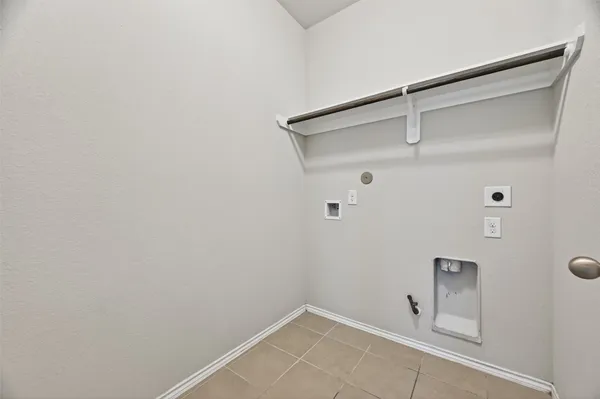 $2,100 | 2519 Northern Great White Court, Katy, TX 77449