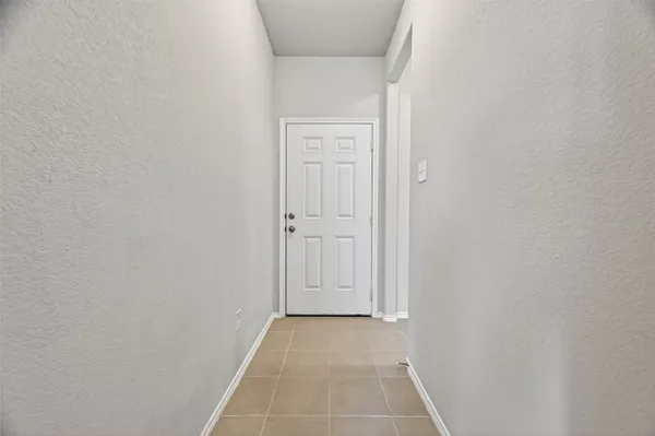 $2,100 | 2519 Northern Great White Court, Katy, TX 77449