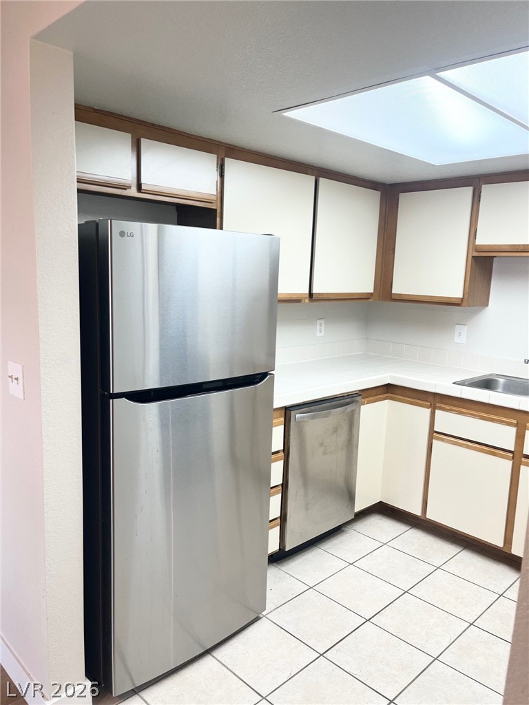 1980 Las Palmas Lane, Unit 159 Laughlin, NV 89029 - Photo 9 of 34