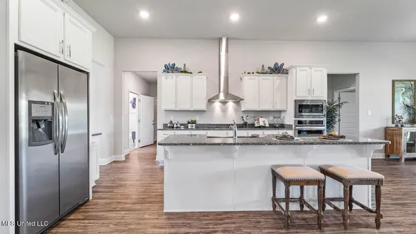 $500,900 | 6613 Palm Pointe Drive, Ocean Springs, MS 39564