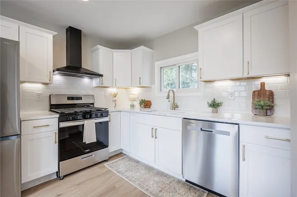 $279,900 | 127 Lake Avenue, Parma, NY 14468