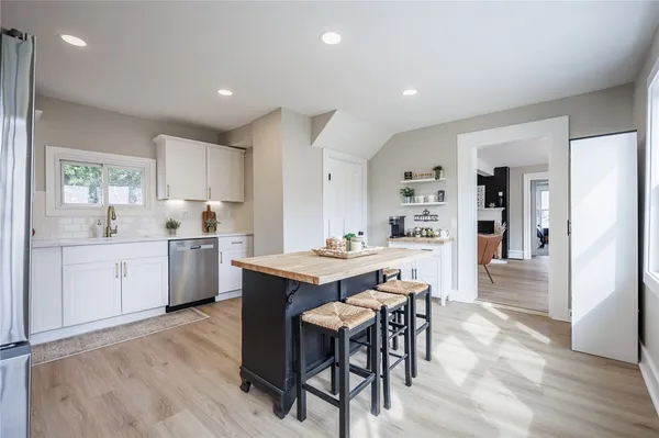 $279,900 | 127 Lake Avenue, Parma, NY 14468