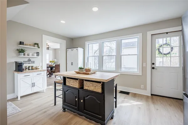 $279,900 | 127 Lake Avenue, Parma, NY 14468