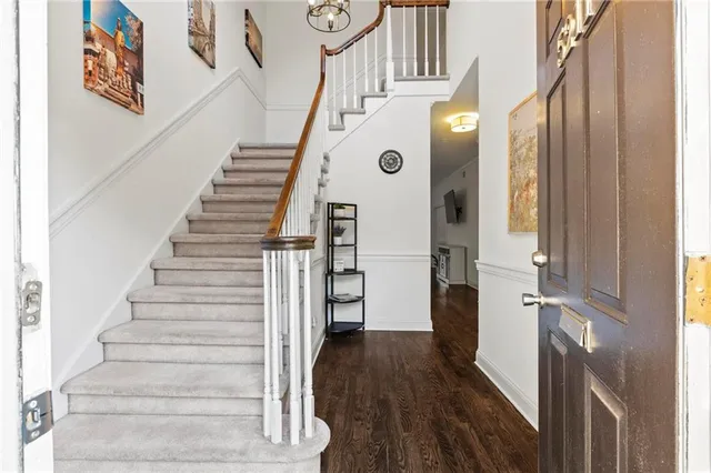 $525,000 | 5211 Glenridge Drive, Atlanta, GA 30342