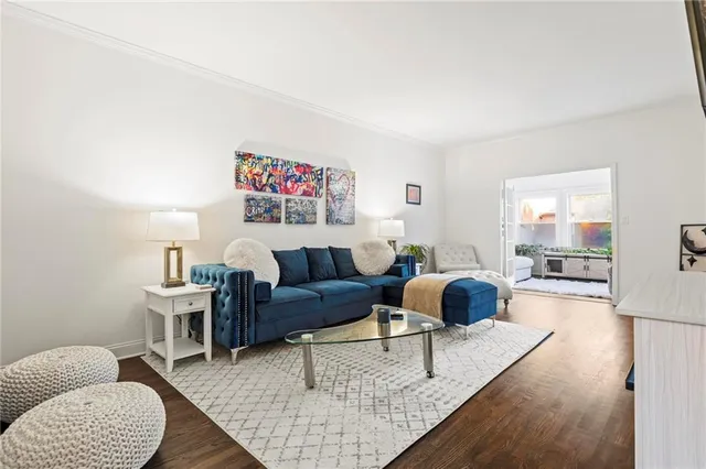 $525,000 | 5211 Glenridge Drive, Atlanta, GA 30342