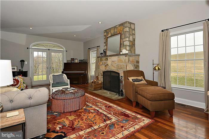 16315 Yeoho Road Sparks, MD 21152 - Photo 15 of 29 Family Room