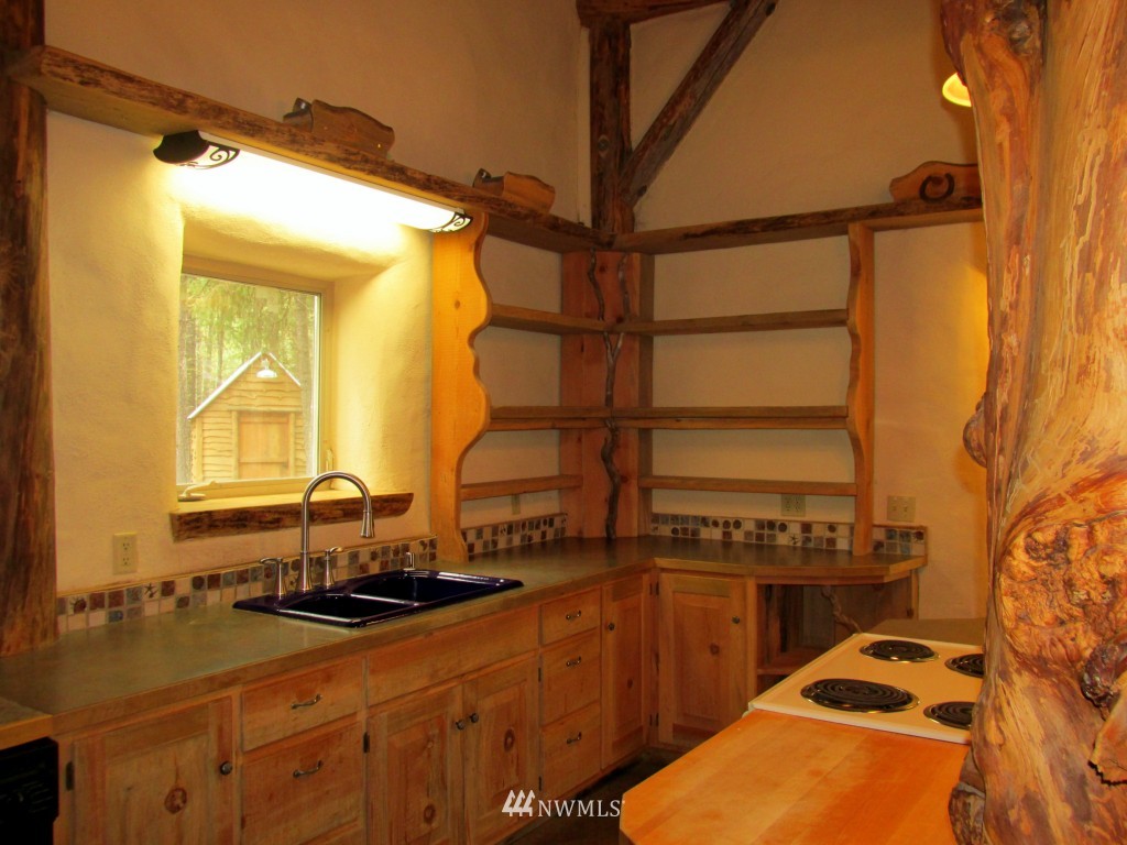 20 Sky Ranch Road Twisp, WA 98856 - Photo 11 of 25 Gallery Image 11